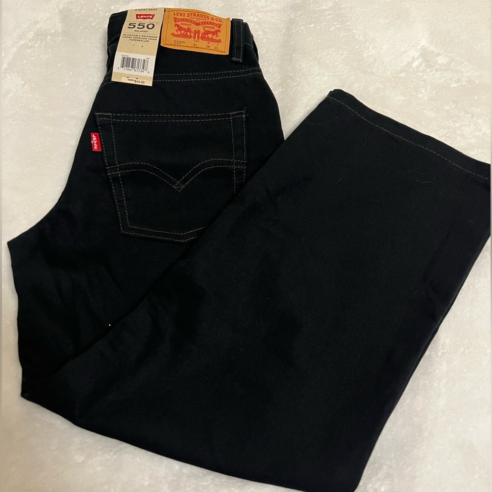 Levi’s 550 Relaxed Straight Leg.